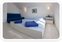 Apartments Ina